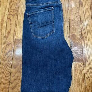 American Eagle jeans high rise